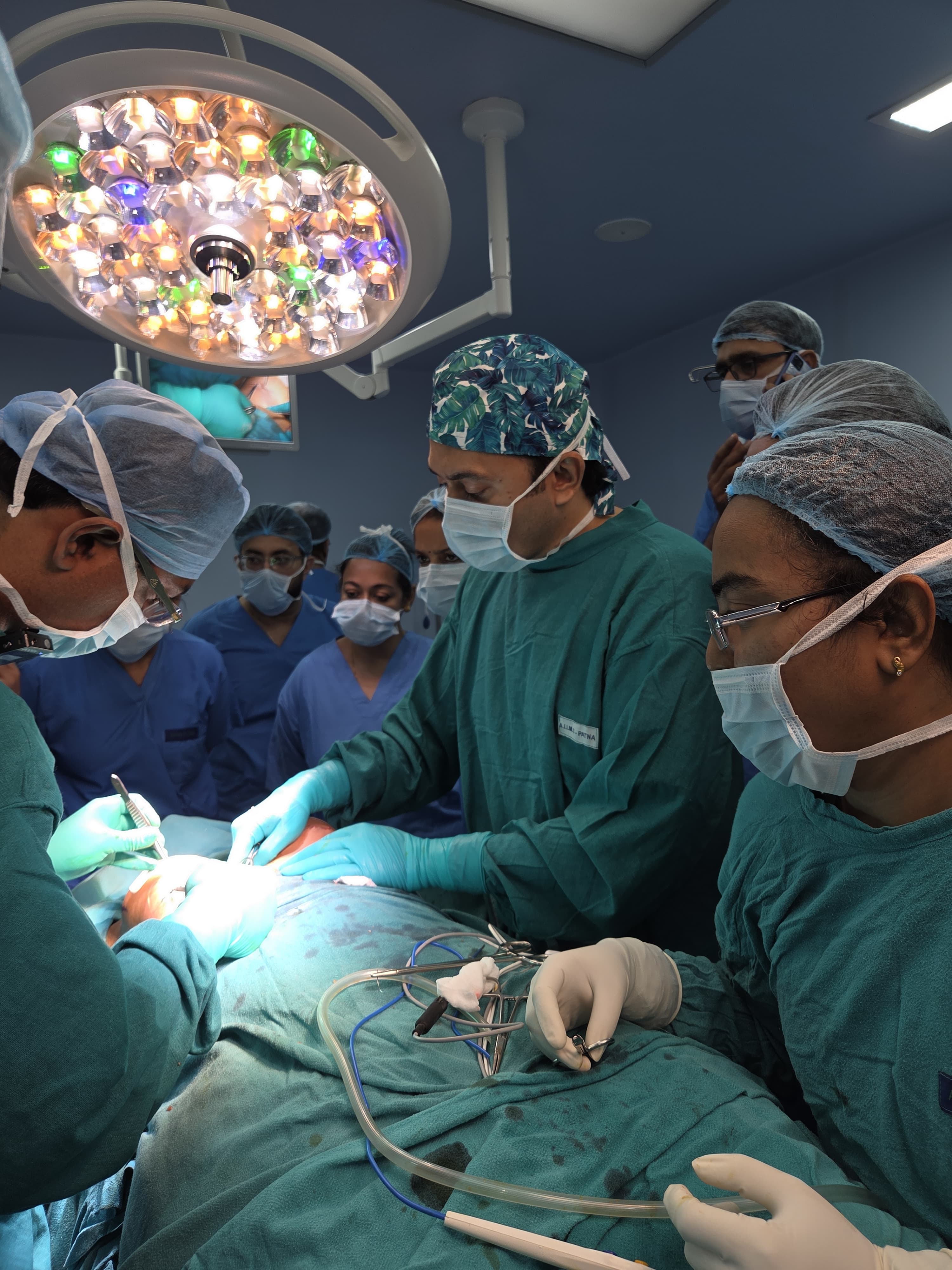 एम्स पटना में सर्जिकल कौशल का जीवंत प्रदर्शन, लाइव सर्जरी से दिखी आधुनिक तकनीकों की ताकत